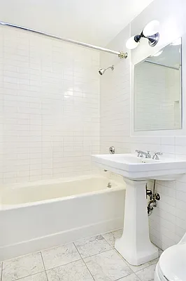 Rented by Corcoran | media 39