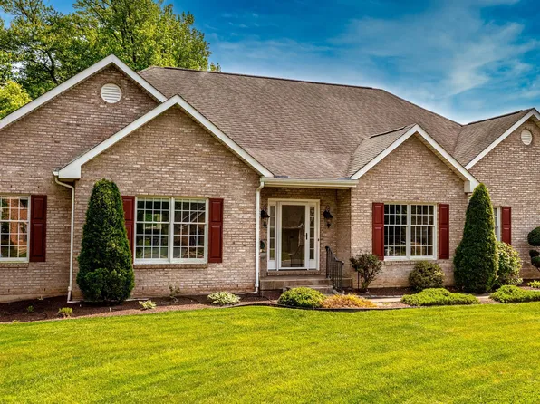 13 Samson Ct, Bear, DE 19701