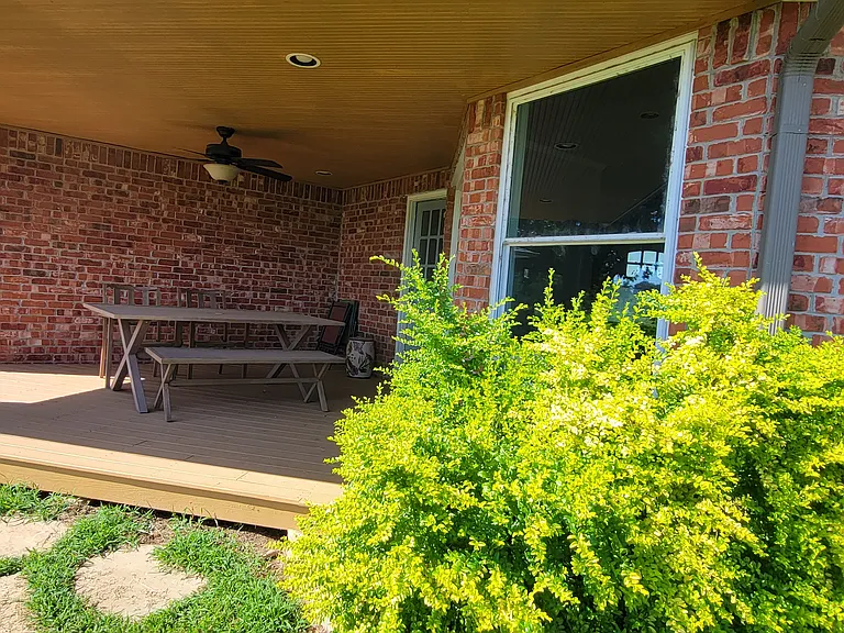 Whispering Oak Rd — Photo 8