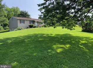 3660 Kings Dr, Lebanon, PA 17046