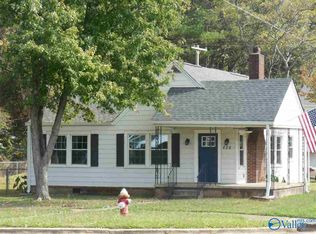 424 Memorial Dr SW, Decatur, AL 35601