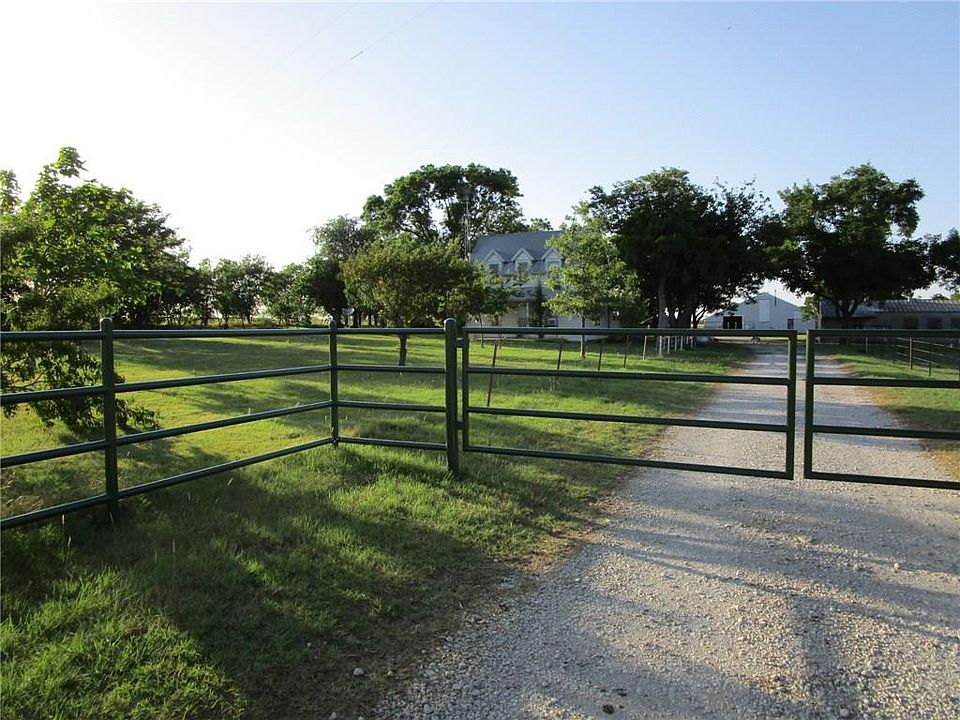 1st image of 2445 County Road 300