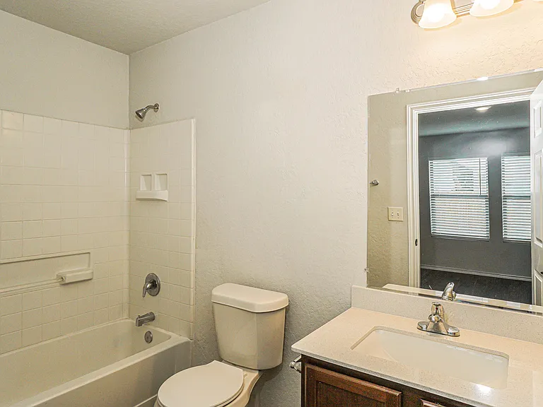 7523 Whispine — Photo 26