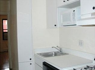 10 Waverly Pl, New York, NY 10003