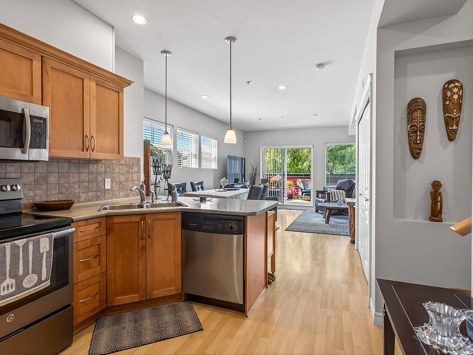 1st image of 2655 Mary Hill Rd #202