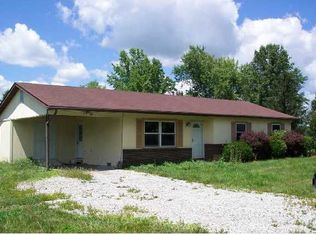 3888 Mink St SW, Pataskala, OH 43062