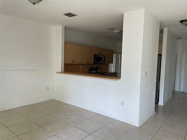 7980 S Southwood Cir #0 — Photo 23