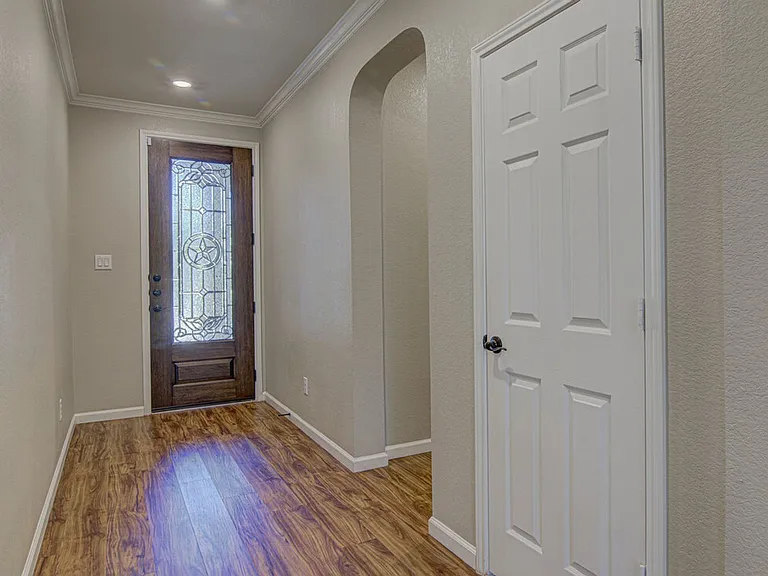 104 Kyndals Meadow Cv — Photo 5