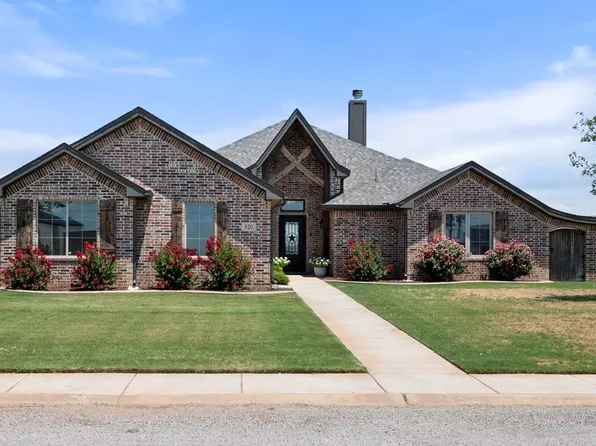 820 13th St, Wolfforth, TX 79382