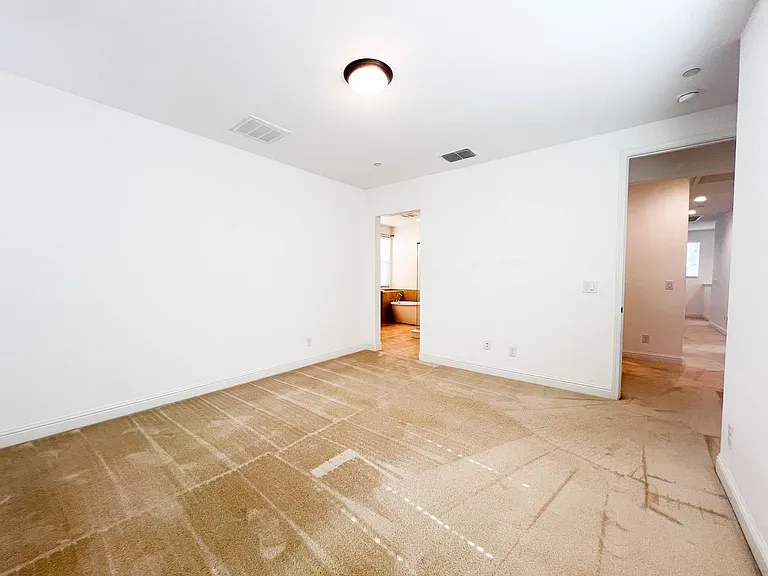 8428 Amber Valley Ln — Photo 40