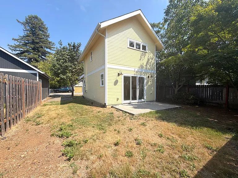 7215 SE 54th Ave #&-5354 — Photo 10