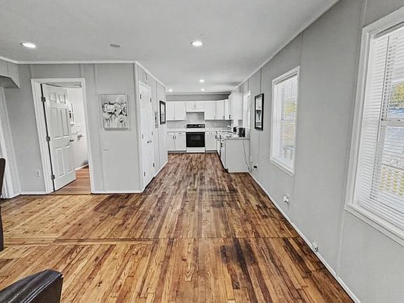 4th image of 230 Farm To Market Rd #1283