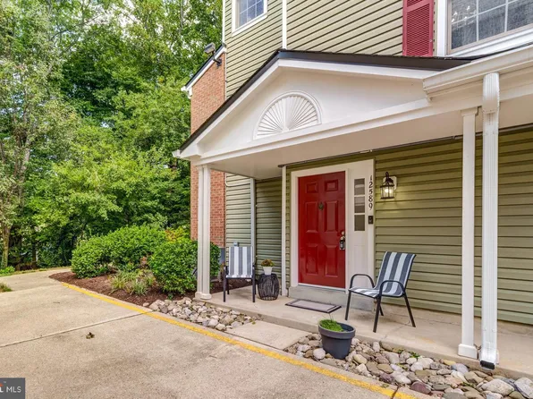12589 Kempston Ln, Woodbridge, VA 22192
