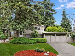 242 152nd Pl SE, Bellevue, WA 98007