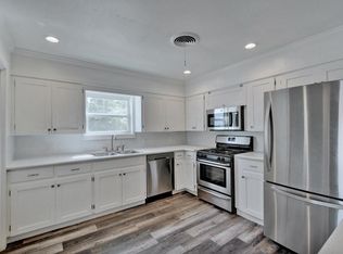 1105 E 7th St, Georgetown, TX 78626