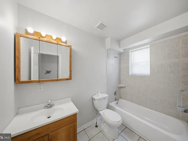 7611 Temple Hill Rd — Photo 6