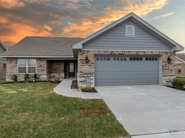 2220 Tandem Dr, Xenia, OH 45385