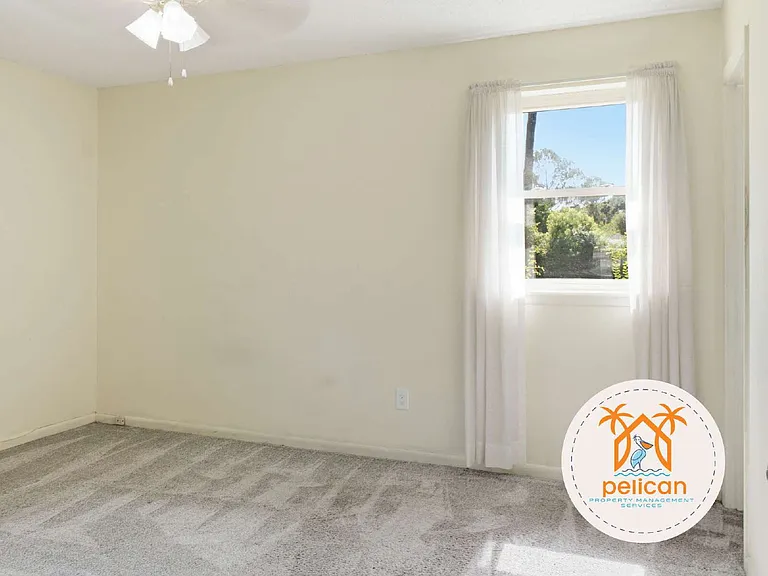 908 Bartow Ave — Photo 15