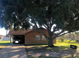 2118 5th St, Hempstead, TX 77445