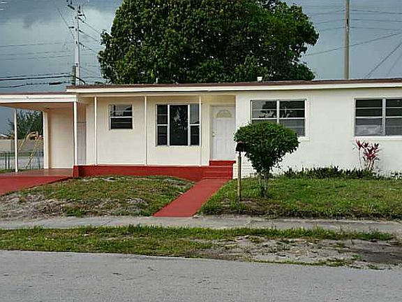 4th image of 3621 NW 178th St
