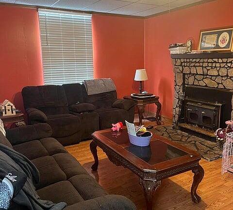 4th image of 120 E 2nd St N #N