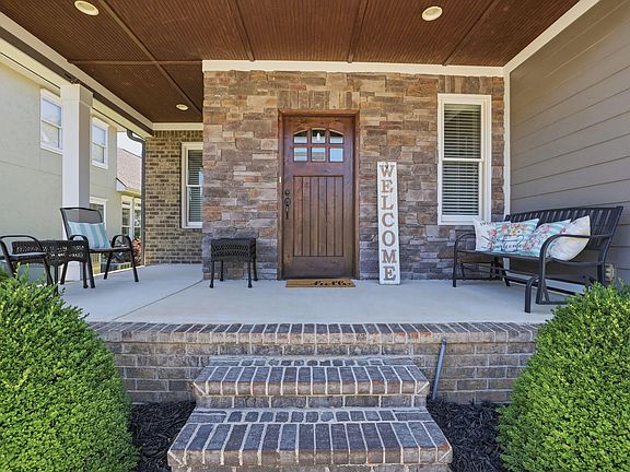 2nd image of 8755 Gentle Mist Cir