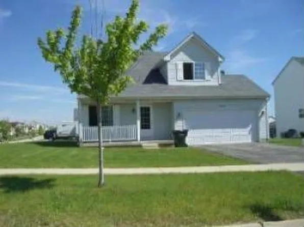 2020 Dawn Ln, Zion, IL 60099