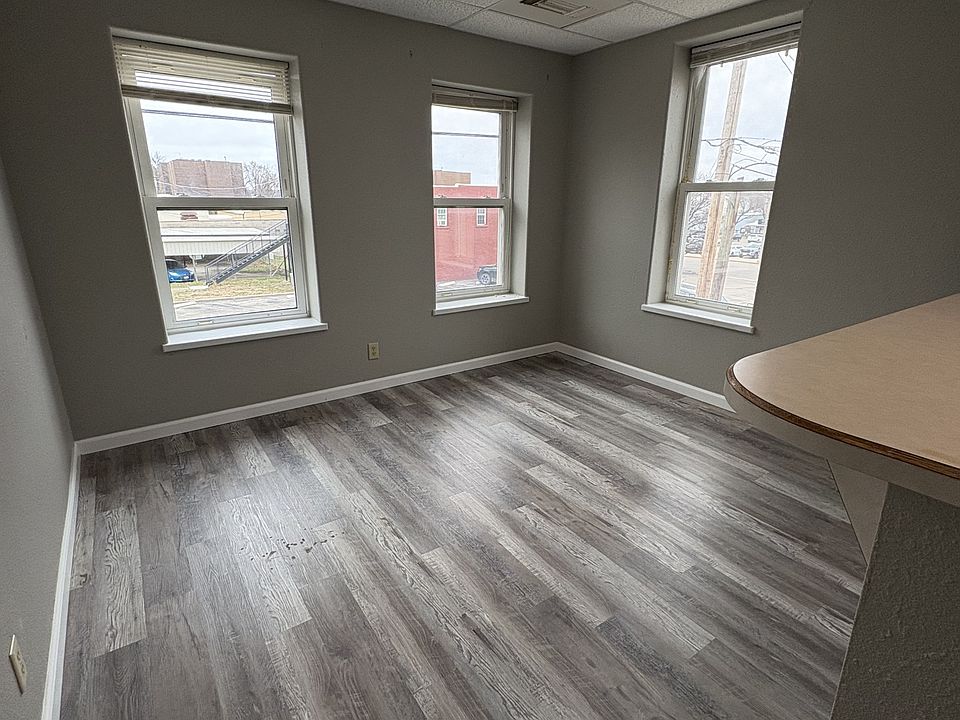 1st image of 216 W Central Ave APT 4-2