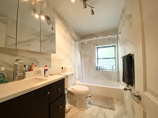 Rented by Compass | media 6