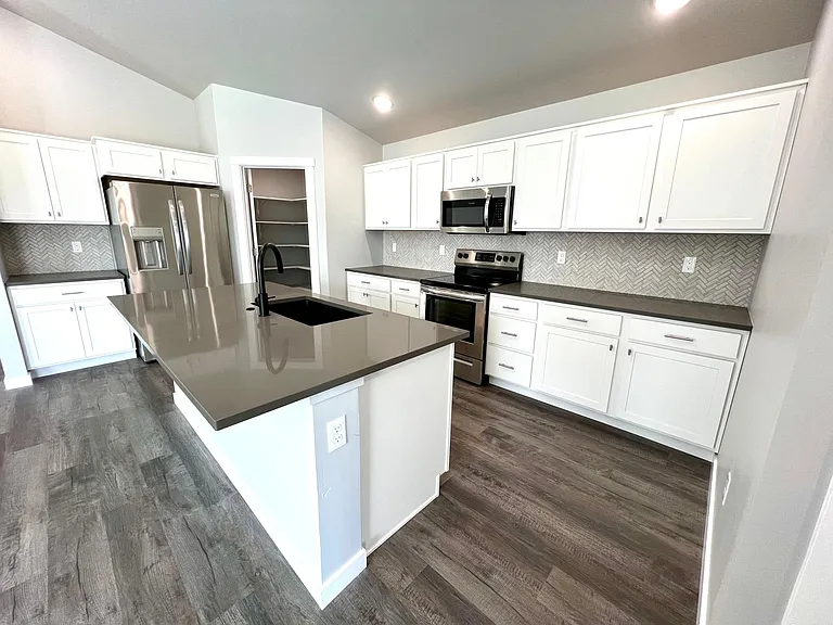 7050 W Grand Rapids Dr — Photo 14