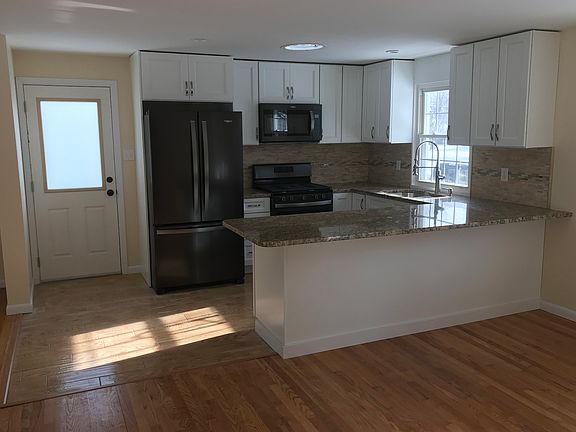 Brand new kitchen!