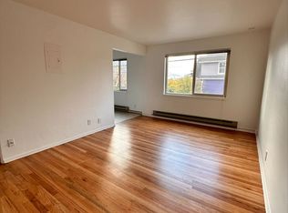 4203 & 4205 Evanston Ave N #102, Seattle, WA 98103