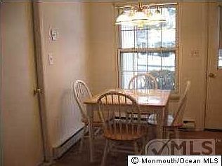 2nd image of 990B Argyll Cir