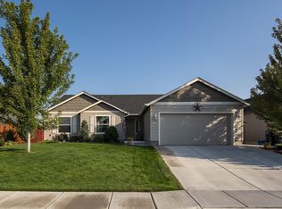 747 NE Redwood Ct, Redmond, OR 97756