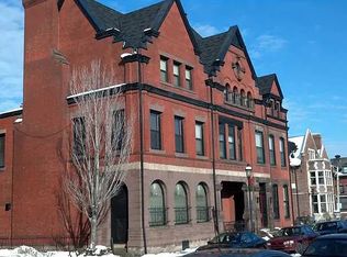 930 N Lincoln Ave #3C, Pittsburgh, PA 15233