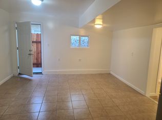 458 E 213th St #A, Carson, CA 90745