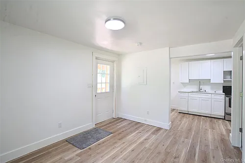 120 Main St #4D Photo 1