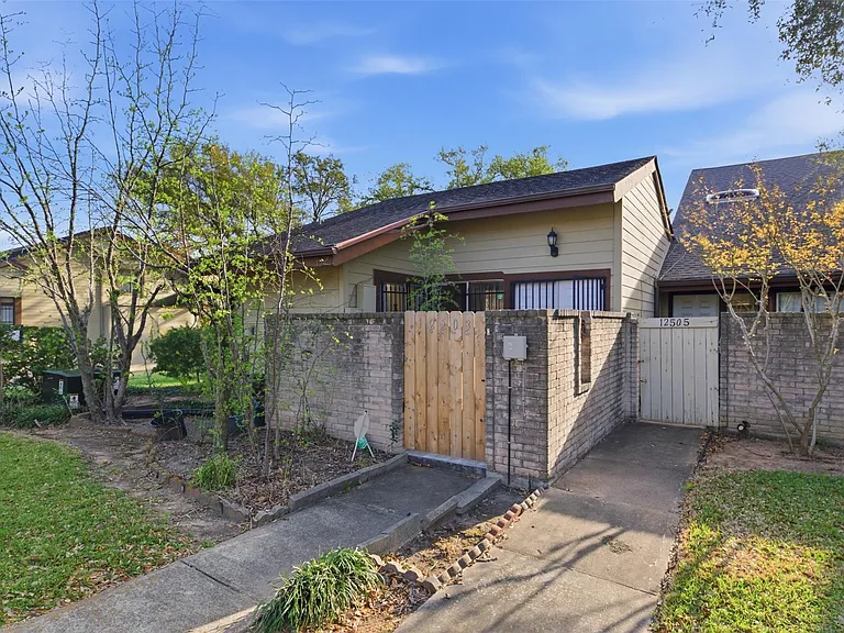 12503 Newbrook Dr — Photo 18