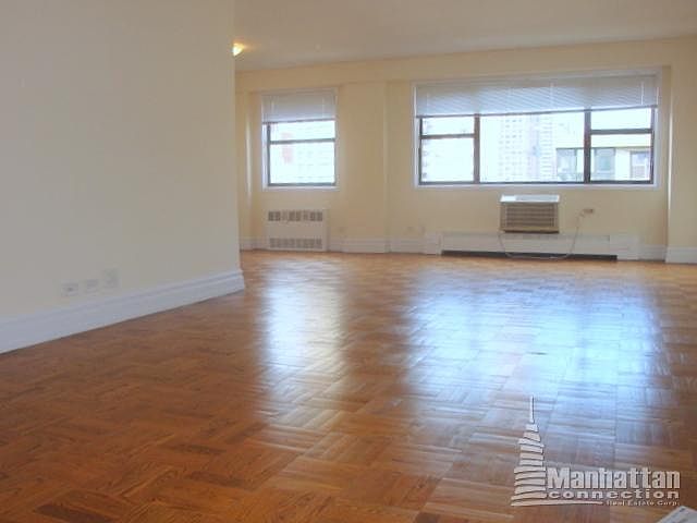 1st image of 420 E 79th St APT 12a