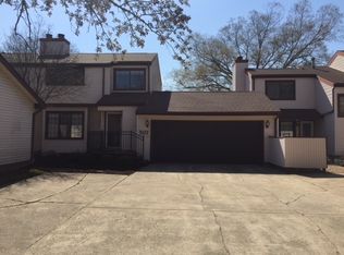 507 Spring Cir, Urbana, IL 61802