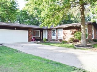 11 N Joyce Ellen Way, Saint Peters, MO