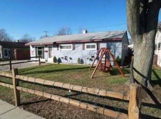 1747 Grove Rd, Ypsilanti, MI 48198