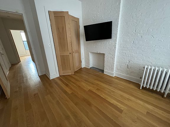 4th image of 355 W 53rd St APT 2E