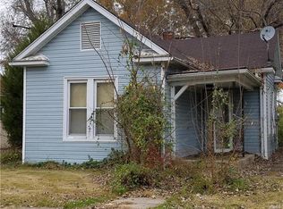 417 W Wall St, Worden, IL 62097