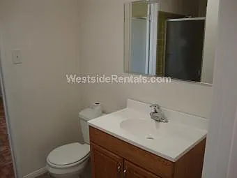 4 bed, 2000 sqft, $1,500 — Photo 2