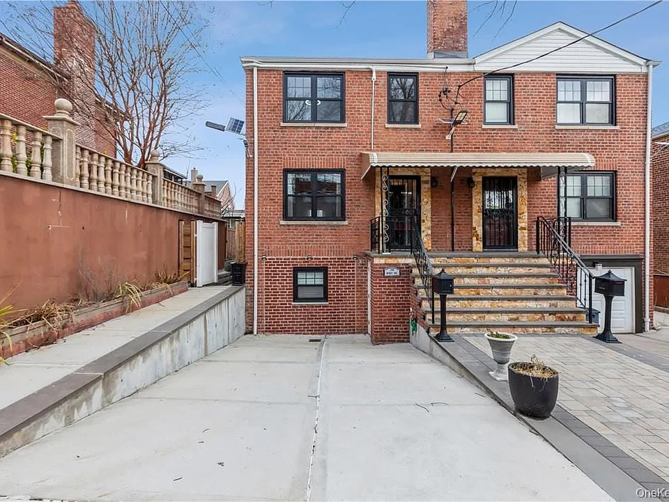 2336 Mickle Ave