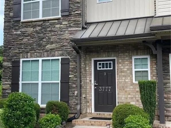 3777 Shadow Ridge Dr, High Point, NC 27265