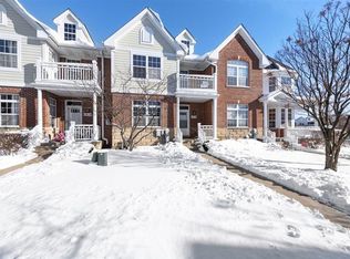 1916 Keystone Pl, Schaumburg, IL 60193