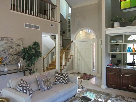 5th image of 1049 Heather Hills Ln