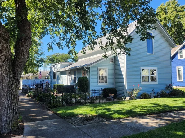 307 E Columbia St, South Whitley, IN 46787